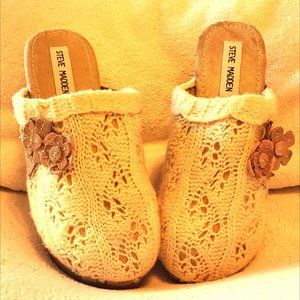 Womens designer clog shoe